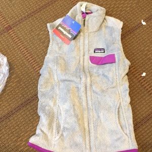 NWT Patagonia XS Grey / Purple Vest